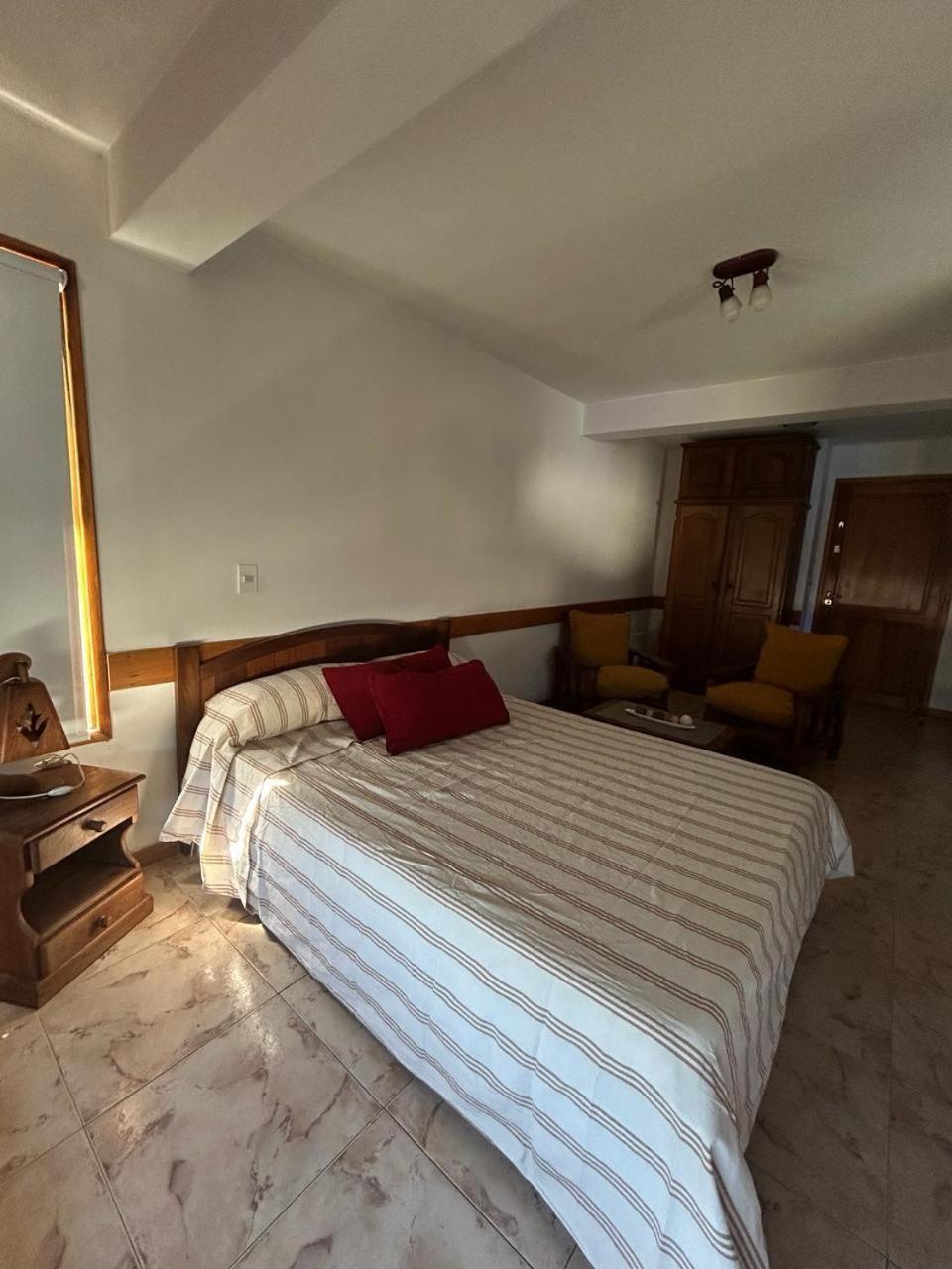 Loft En San Martin De Los Andes-Depto Gus ภายนอก รูปภาพ